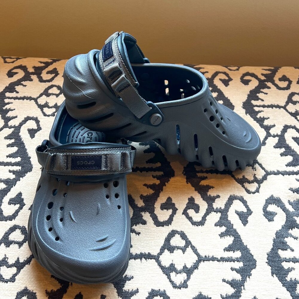 Echo Clog Crocs (Unisex)